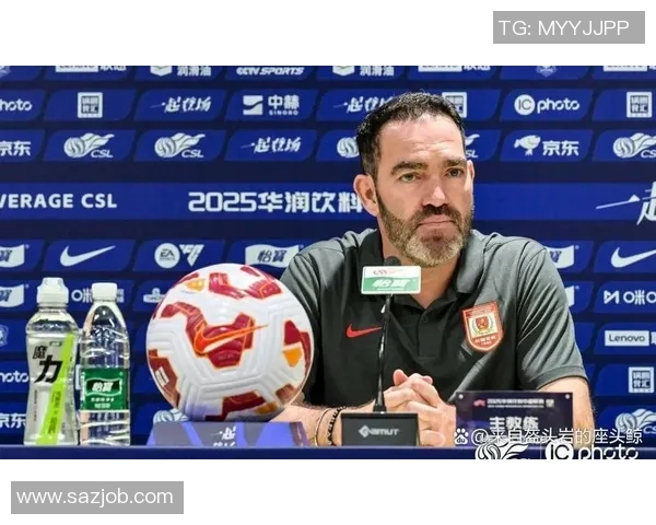 申花与亚泰对决主裁判表现分析及比赛影响探讨