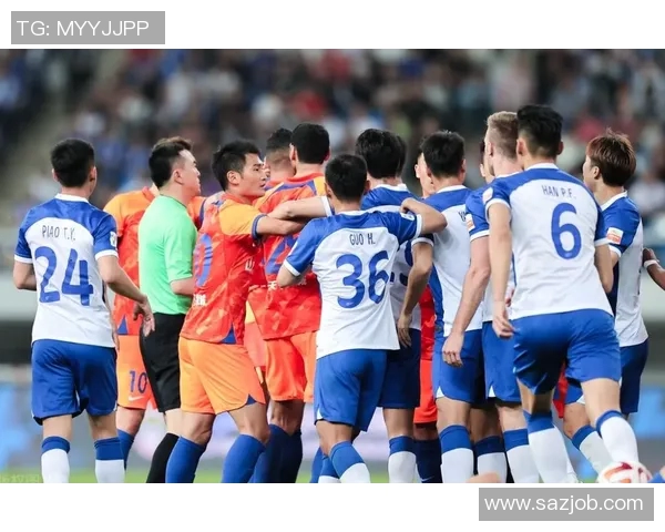 兰斯与图卢兹激战正酣比分揭晓引发球迷热议 兰斯与图卢兹激战正酣比分揭晓引发球迷热议