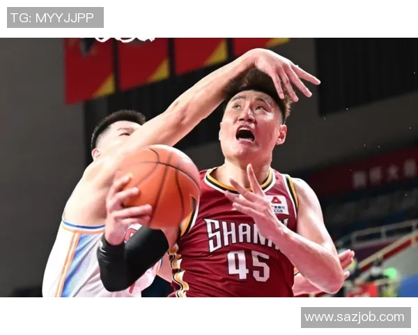 常林的篮球之路:从青涩少年到职业球员的成长故事与奋斗历程 常林的篮球之路:从青涩少年到职业球员的成长故事与奋斗历程