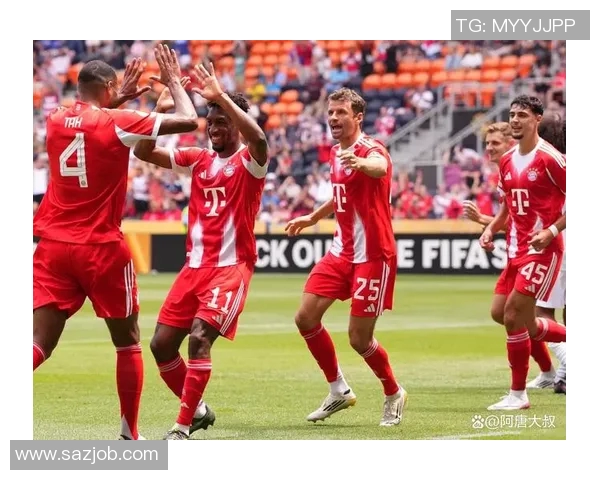 曼联迎战顿涅茨克全力争胜球迷期待激情对决与精彩瞬间 曼联迎战顿涅茨克全力争胜球迷期待激情对决与精彩瞬间